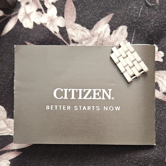 Citizen Women's Eco-Drive Watch with Crystal Accents - Picture 10 of 13